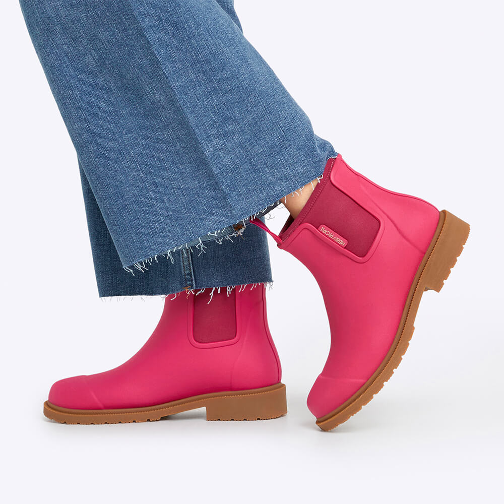 Bobbi Ankle Boot // Fuchsia Pink