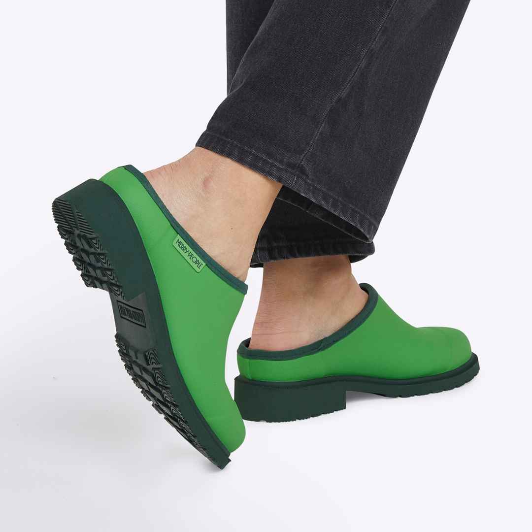 Billie Clog // Grasshopper Green