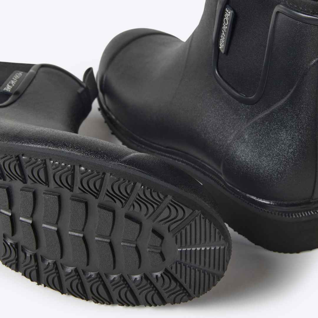 Bobbi Ankle Boot // Black & Black