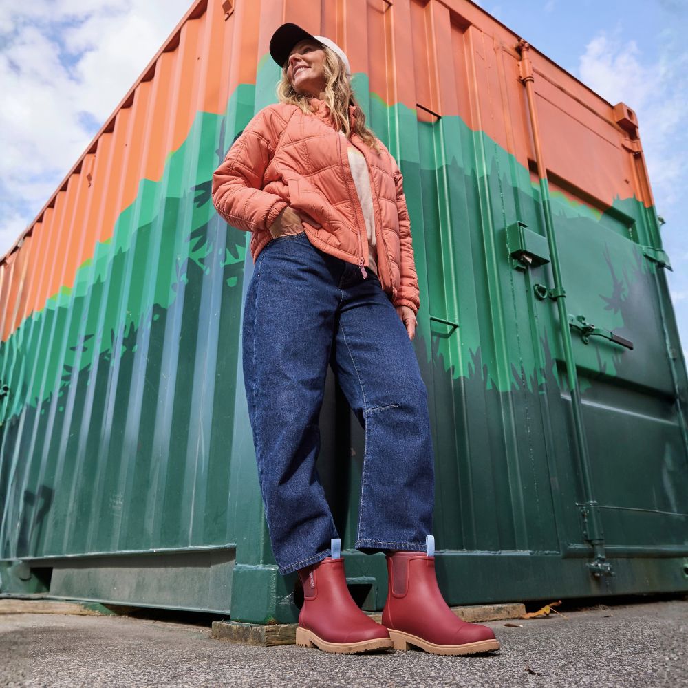 Bobbi Ankle Boot // Brick Red