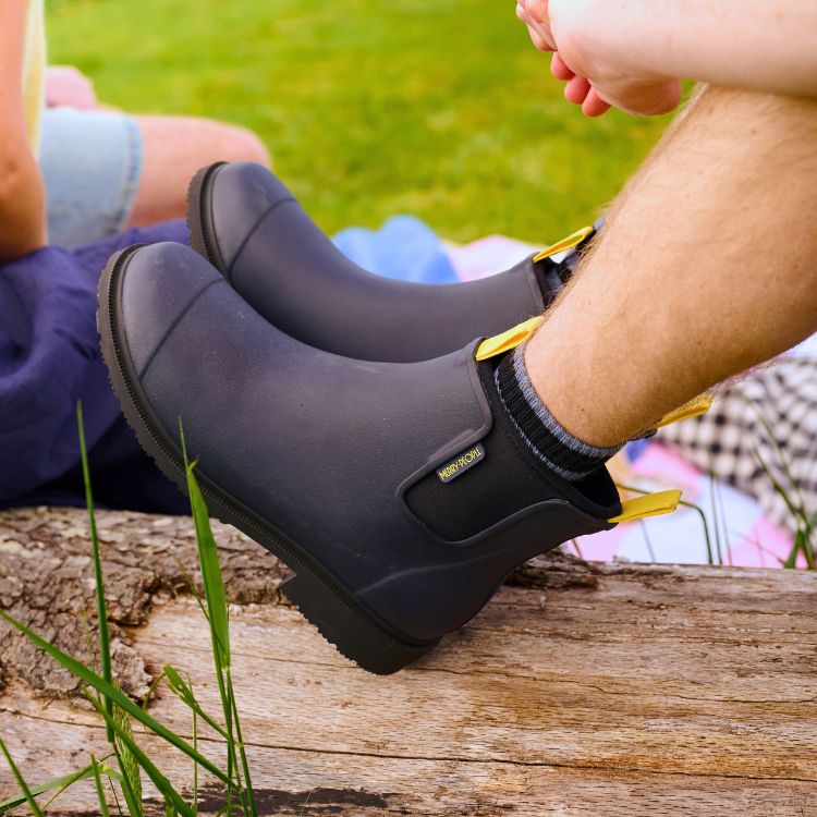 Bobbi Ankle Boot // Midnight Blue