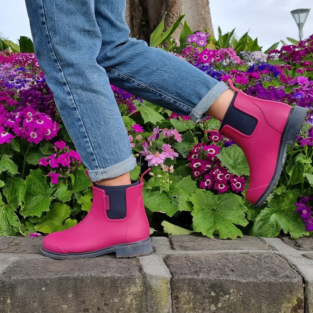 Bobbi Ankle Boot // Magenta & Navy