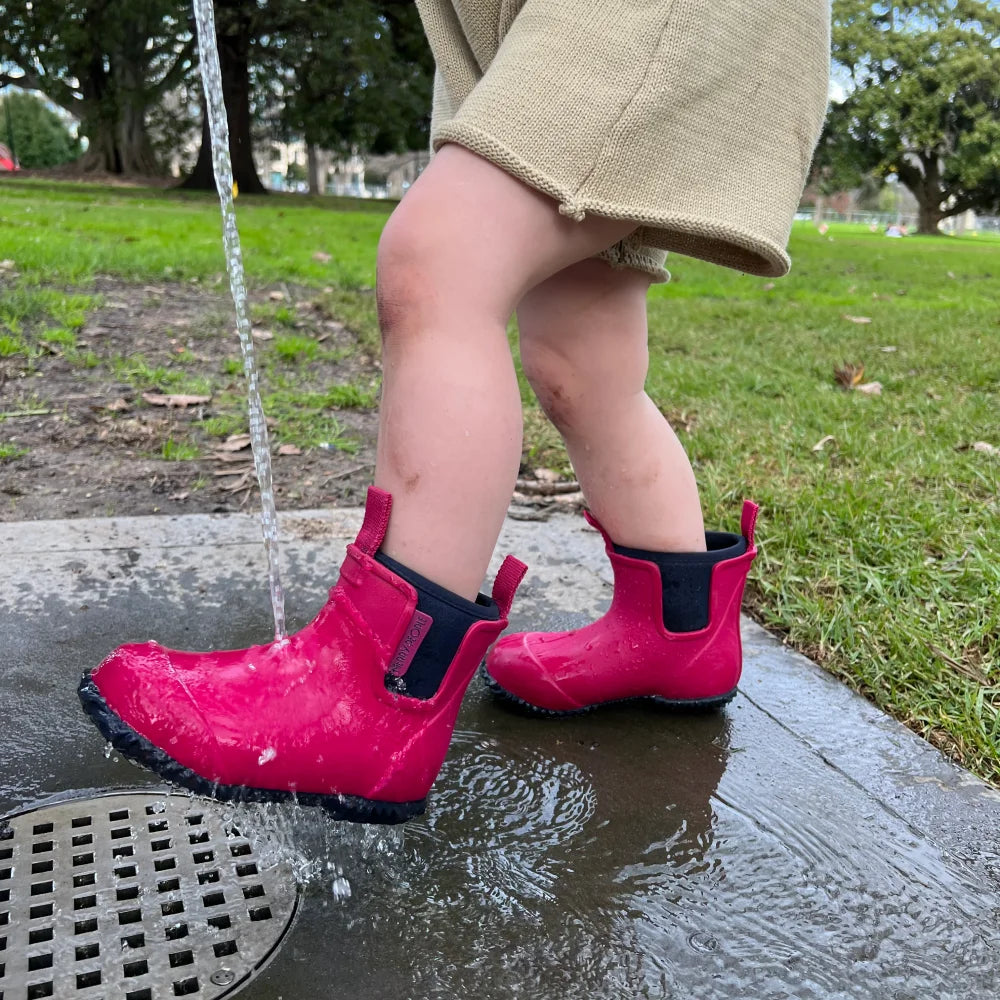 Bobbi Kids Gumboot // Magenta & Navy