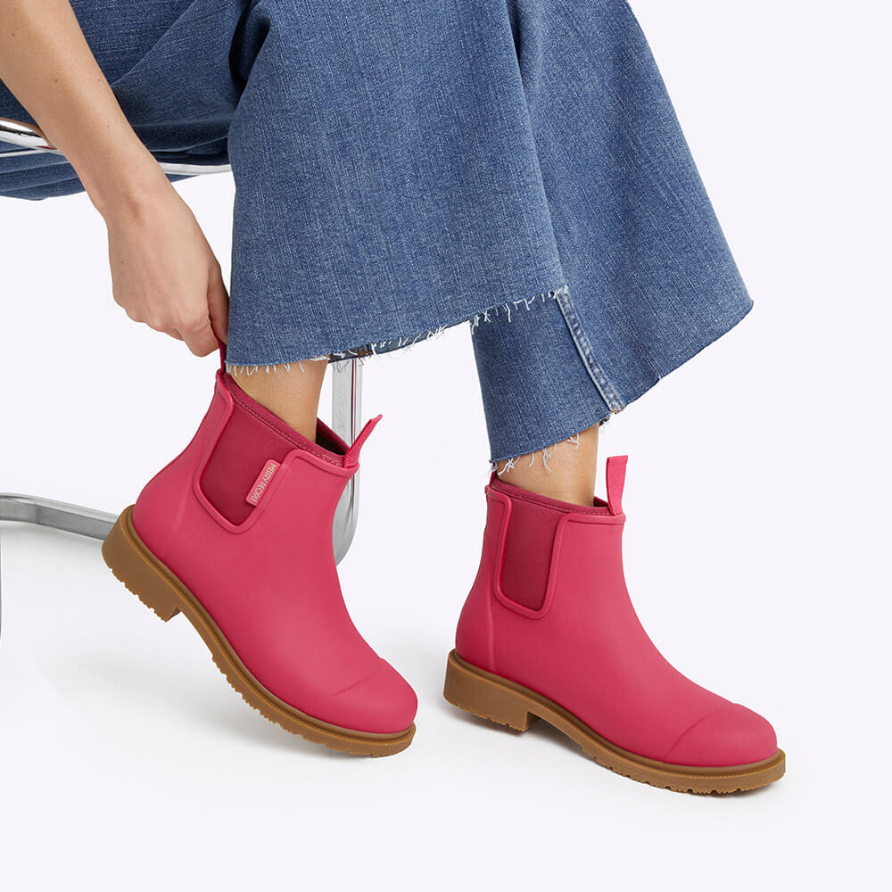 Bobbi Ankle Boot // Fuchsia Pink