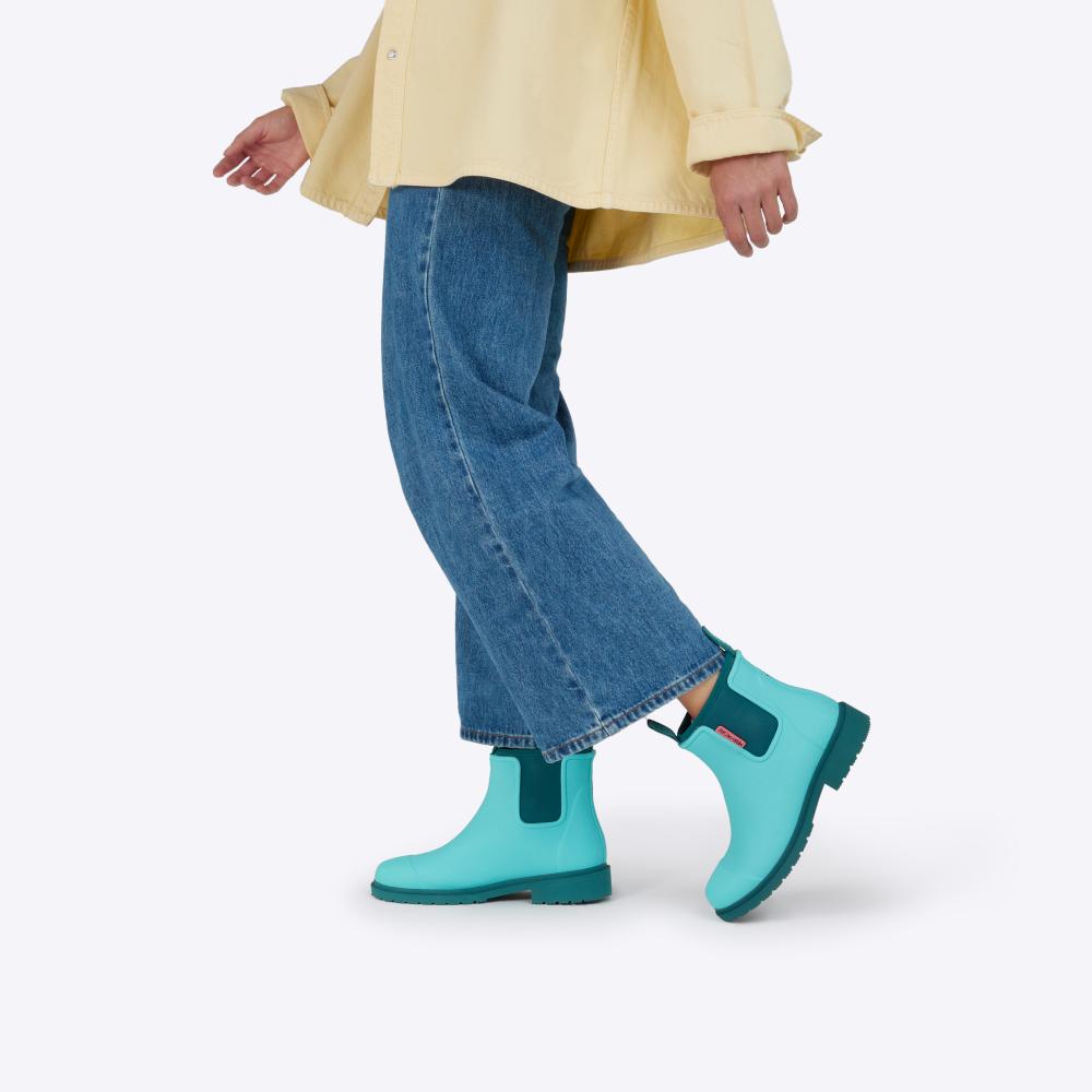 Merry People X MDC Bobbi Ankle Boot // Bright Aqua