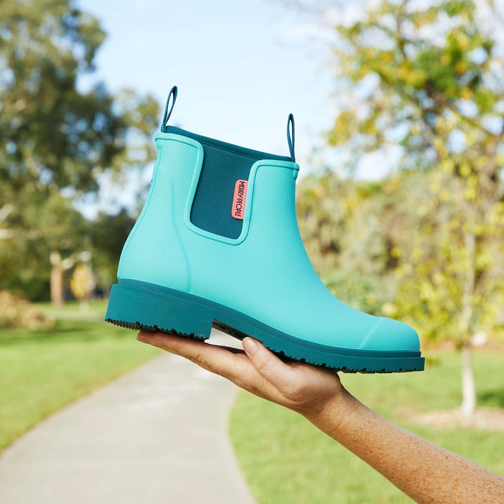 Merry People X MDC Bobbi Ankle Boot // Bright Aqua
