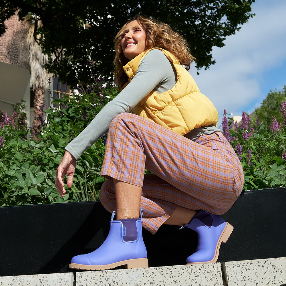 Bobbi Ankle Boot // Violet Blue