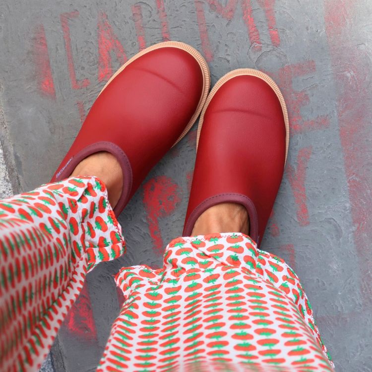 Billie Clog // Brick Red