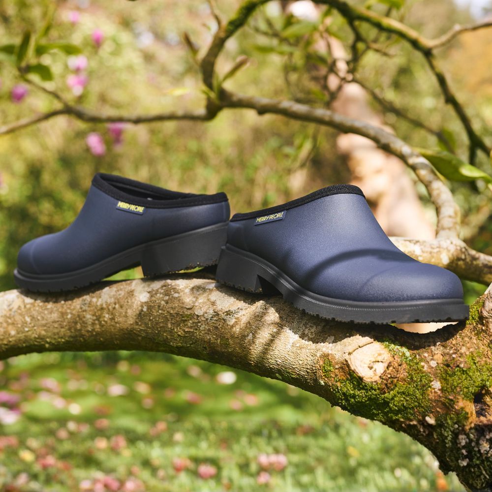 Billie Clog // Midnight Blue