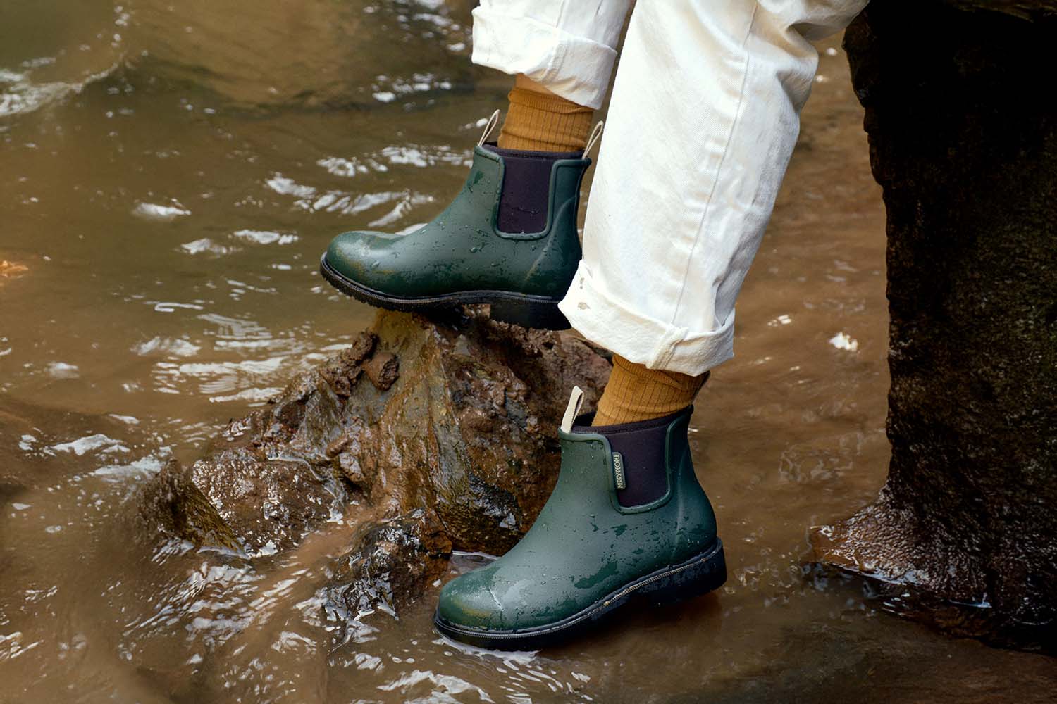 womens short pull on boots