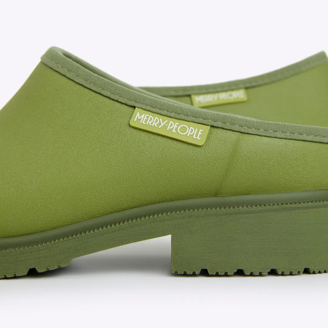 Billie Clog // Bright Olive