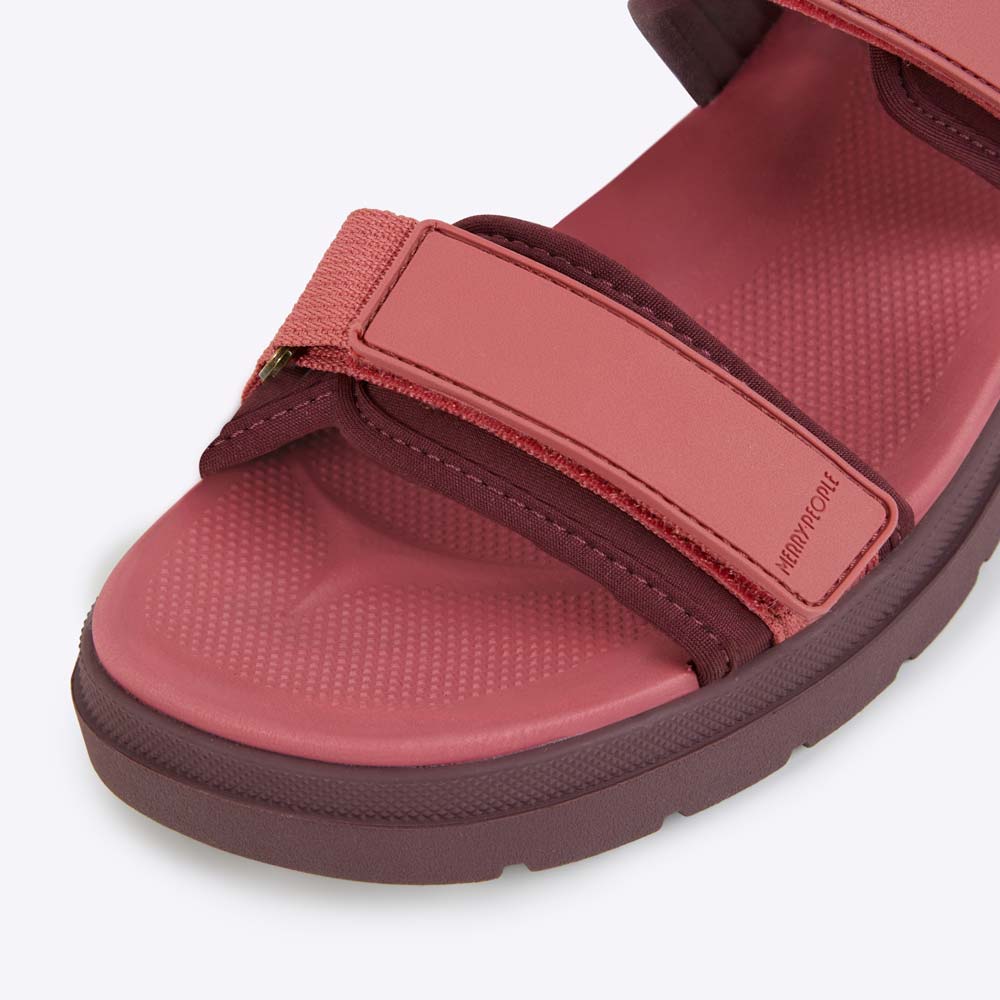 Lochie Sandal // Clay