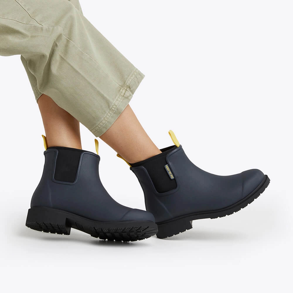 Bobbi Ankle Boot // Midnight Blue