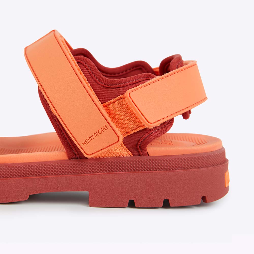 Lochie Sandal // Peach