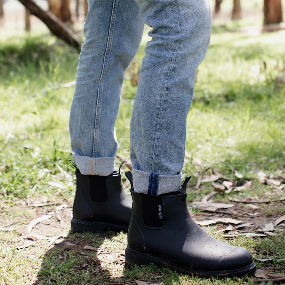 Bobbi Ankle Boot // Black & Black