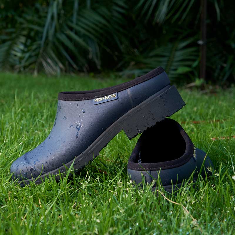 Billie Clog // Midnight Blue